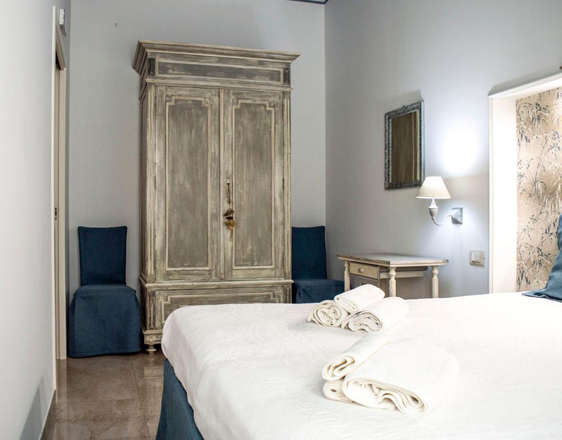 Casa Vacanze L'Essenziale Мартина-Франка Экстерьер фото